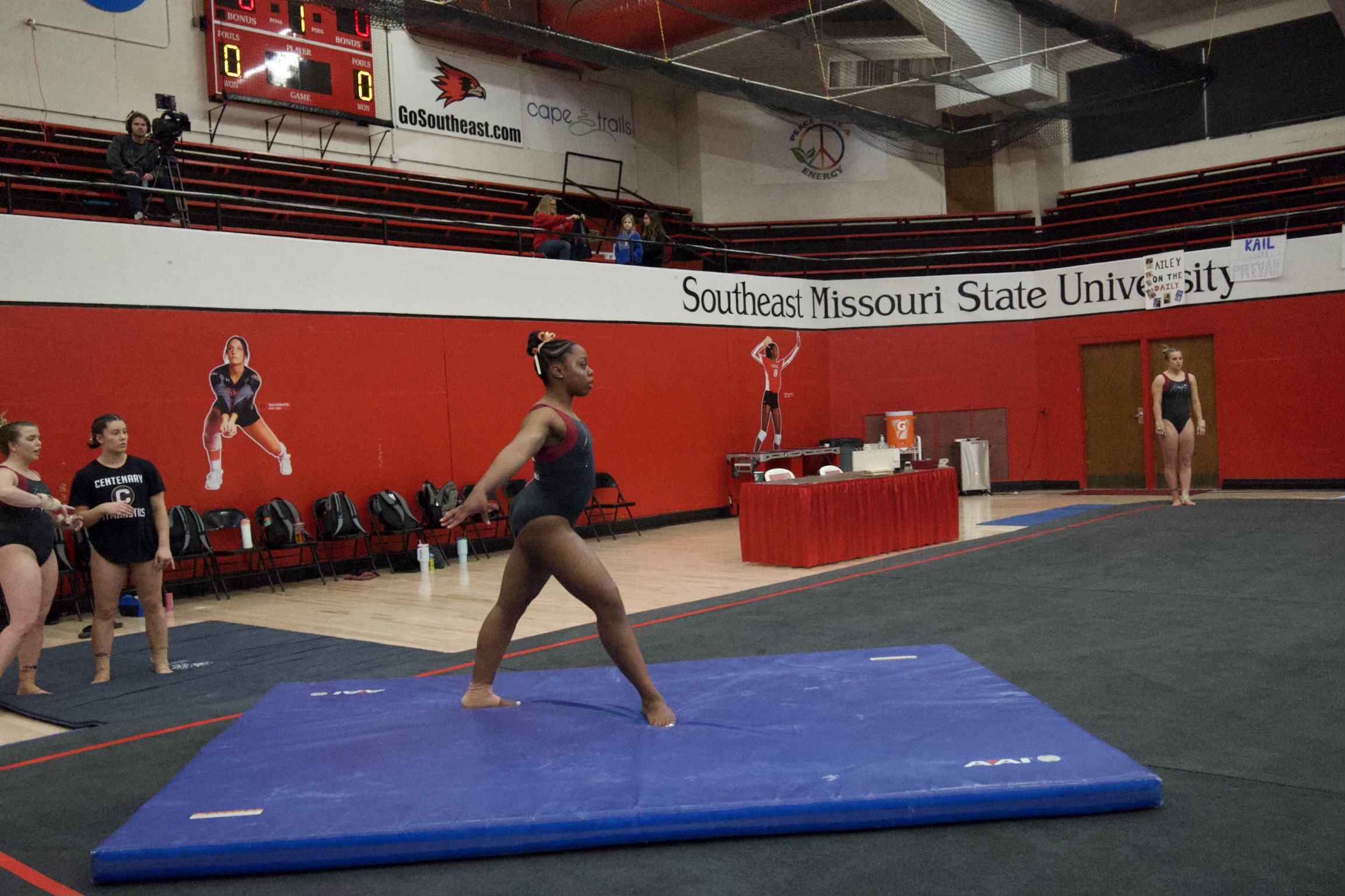 Freshman Olivia Williams and the Ladies earned a season-best 181.325 on Sunday.
