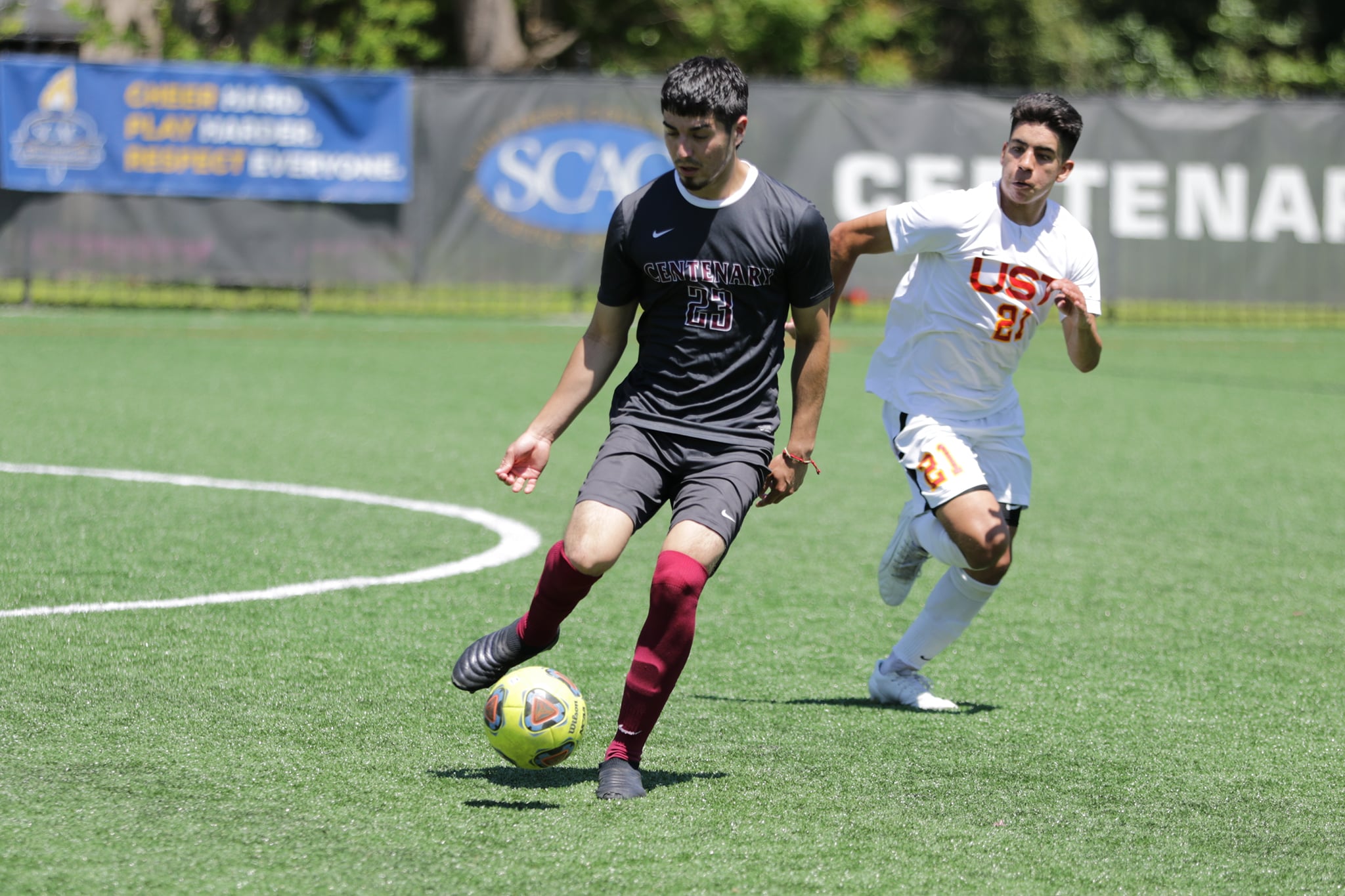 Gents Remain Dominant at Home, Edge Huntingdon College 2-1 on Sunday