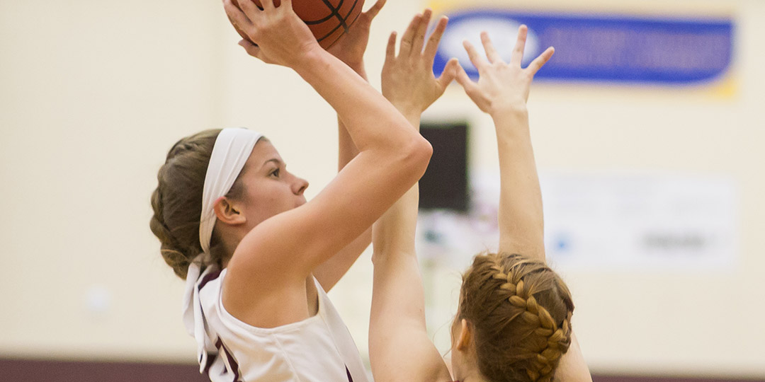 Ladies Basketball Fall Short at SCAC Leader Austin College, 70-61