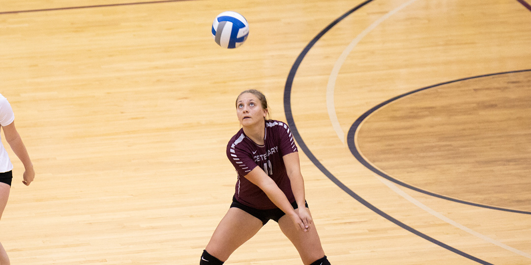 Senior Shyann Pisano recorded her first collegiate double-double thanks to 10 kills and a career high 14 digs.