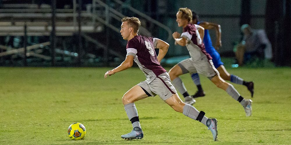 Gents Soccer Drops Road Contest to Schreiner in Overtime, 4-3