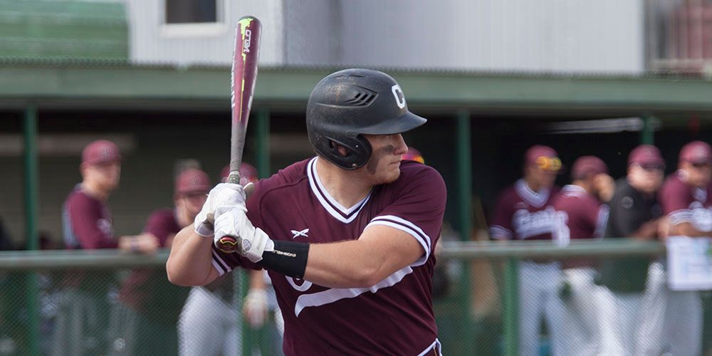 Diamond Gents Score Pair in the Ninth to Knock off Dallas in SCAC Opener, 7-5
