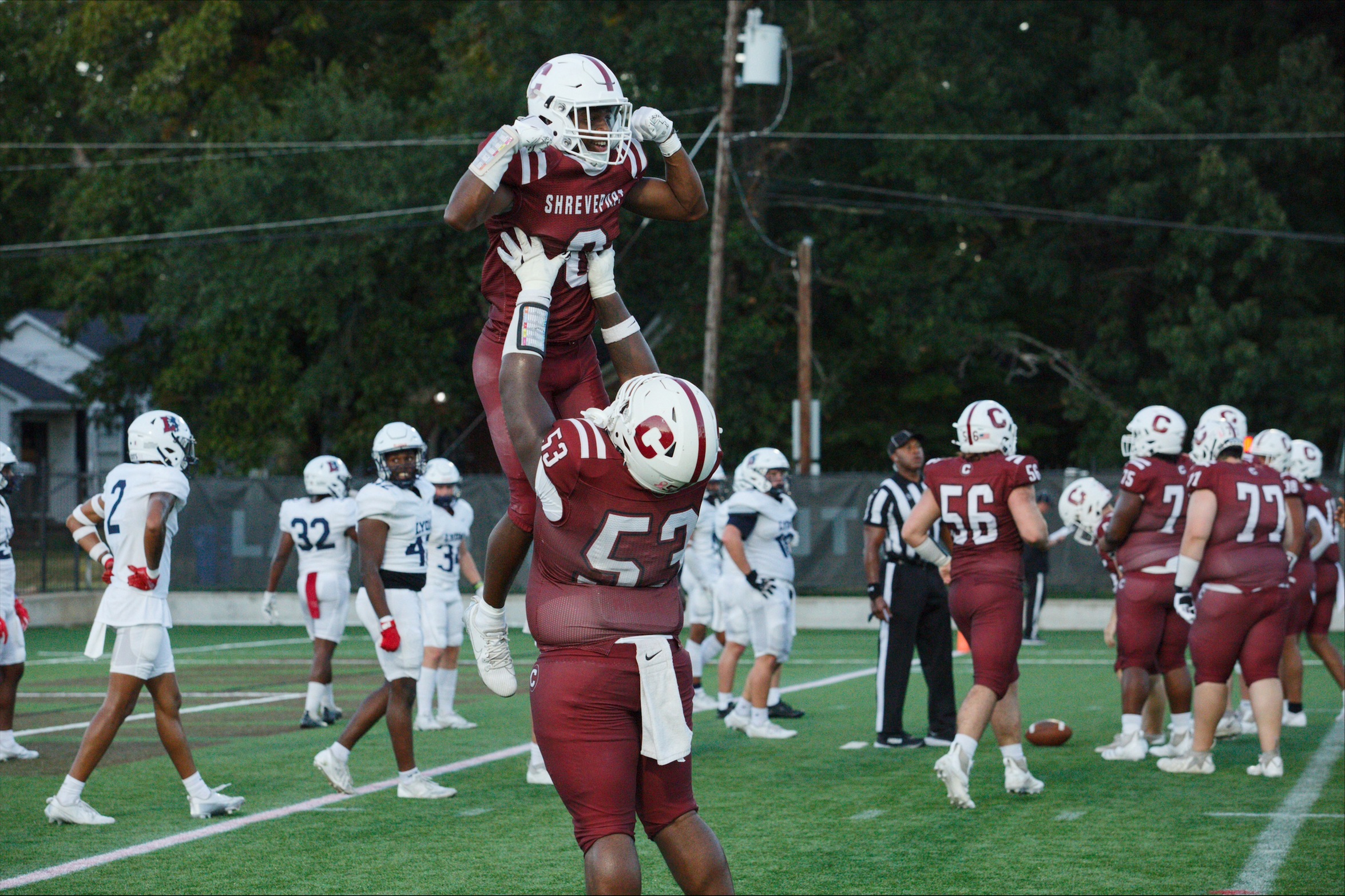 The Gents improved to 2-1 in conference play with their 35-14 win on Saturday night at home.

PHOTO: Chana Williams