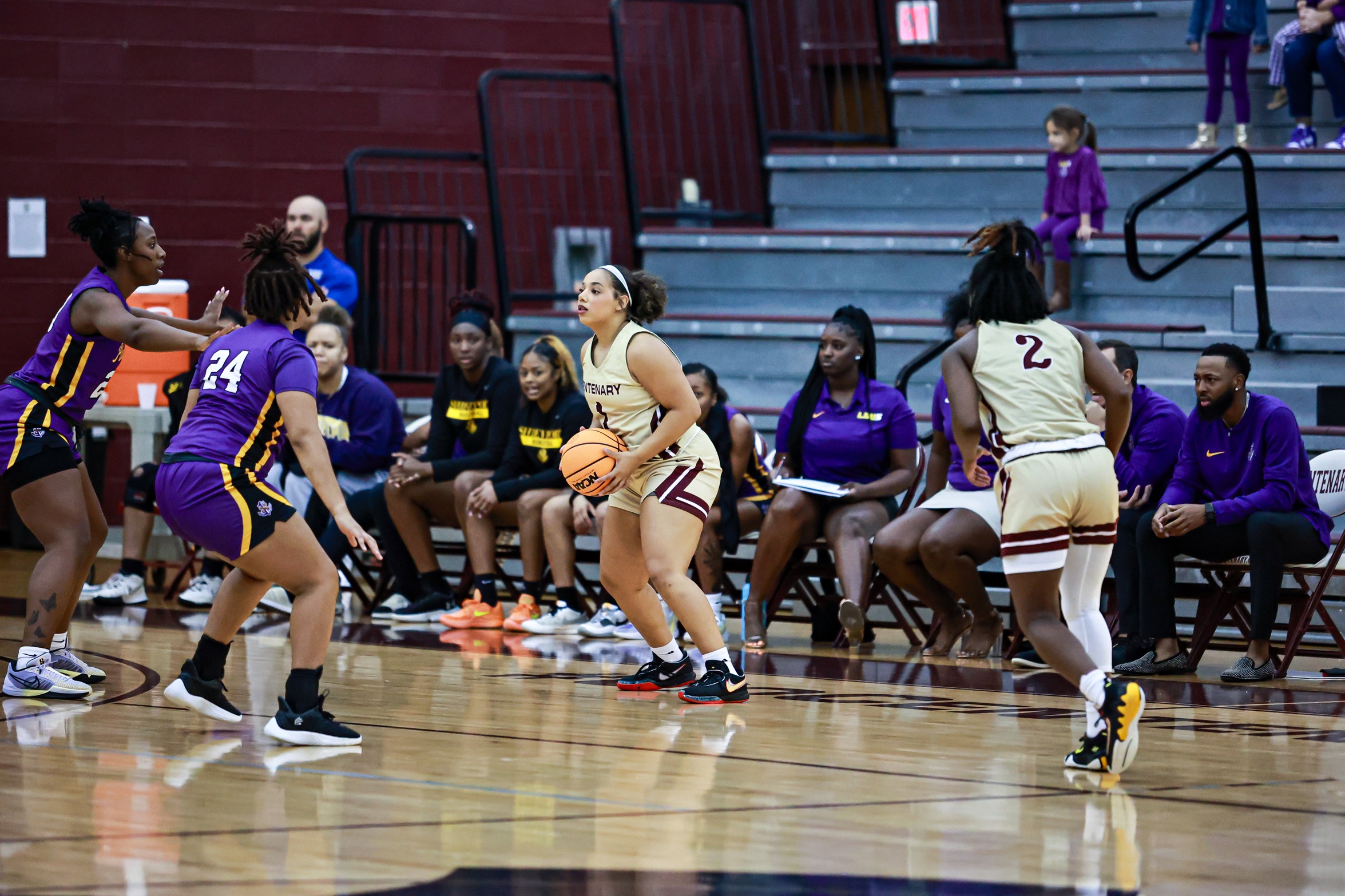 Sophomore F Layla Powell and the Ladies fell 69-35 at Wiley on Saturday.

PHOTO: Isabell Gonzales, Centenary student