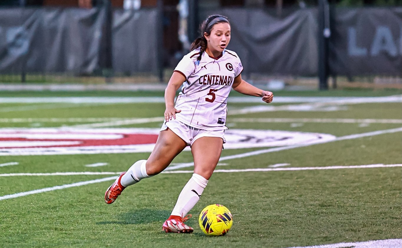 Senior Aubrey Burkhardt and the Ladies fell 1-0 at Millsaps on Wednesday.