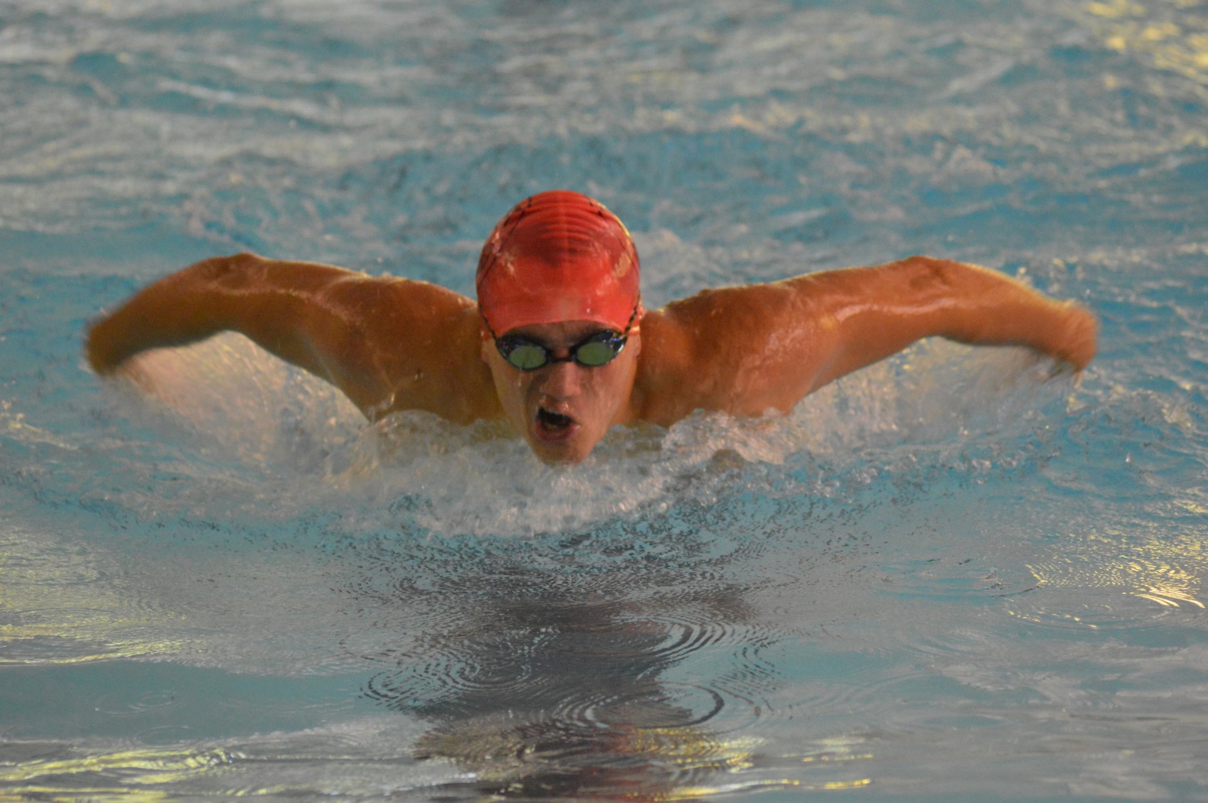 Tony Barbee swam a season-best time in the 100 free for another individual win on Saturday.
