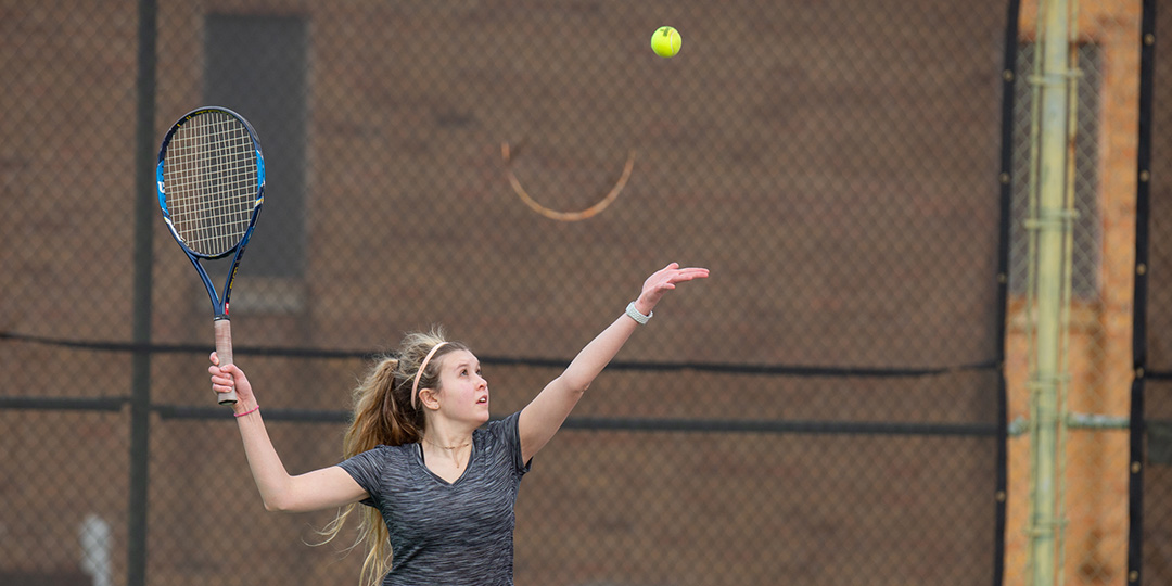 Women's Tennis Falls to LSU-S At Home Saturday