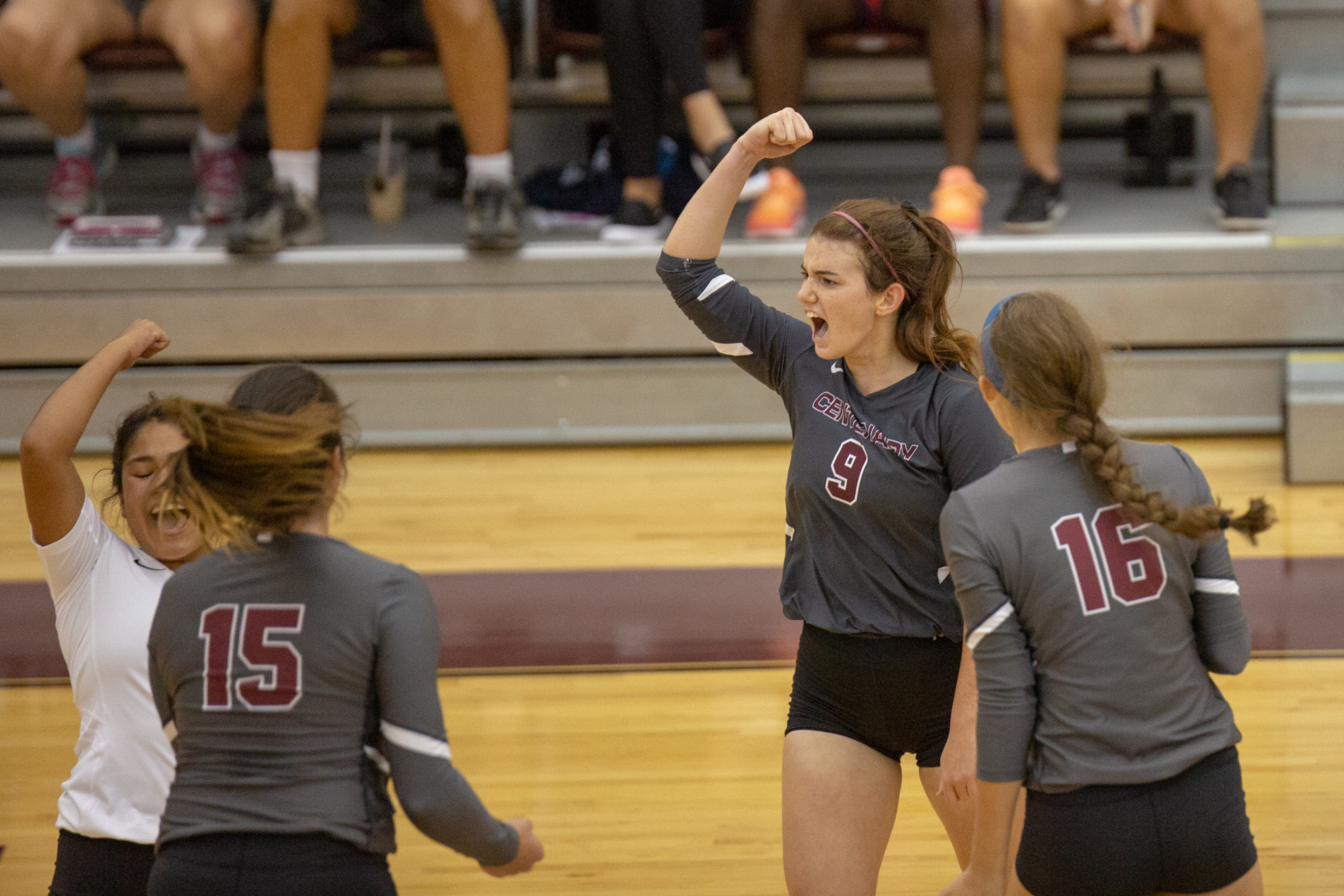 Volleyball Falls in Hard-Fought Match Against Colorado College on Friday